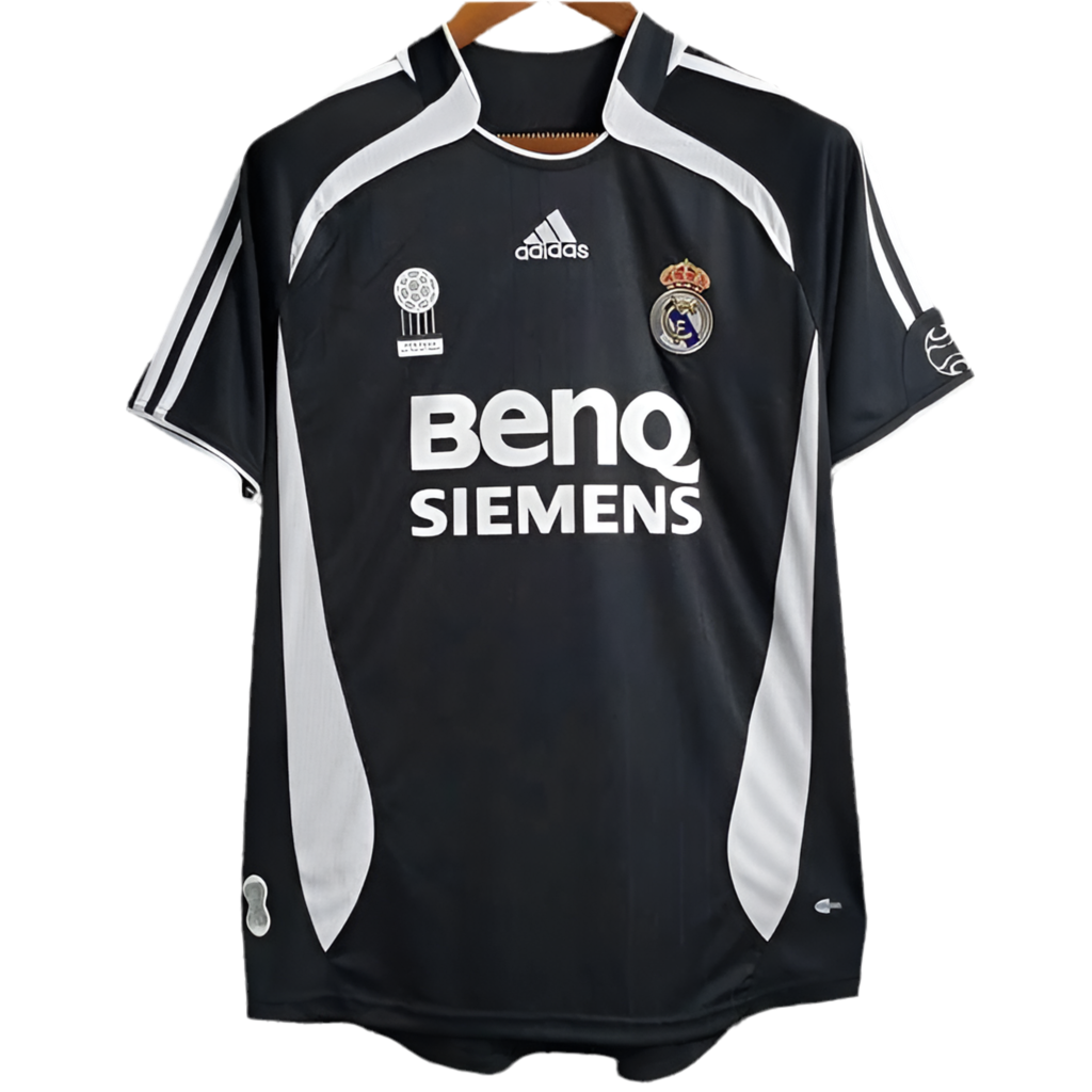 06/07 Real Madrid Away kit