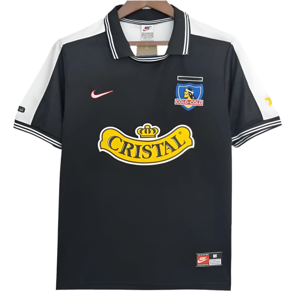 00/01 Colo Colo Away kit