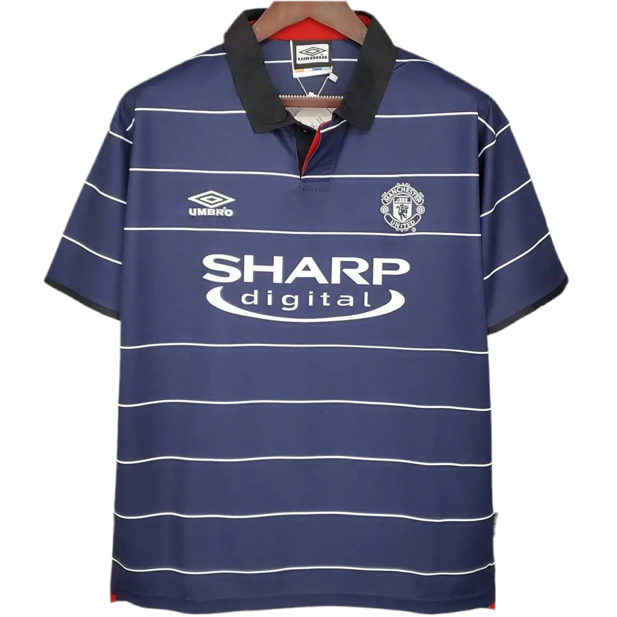 99/00 Manchester United Away kit