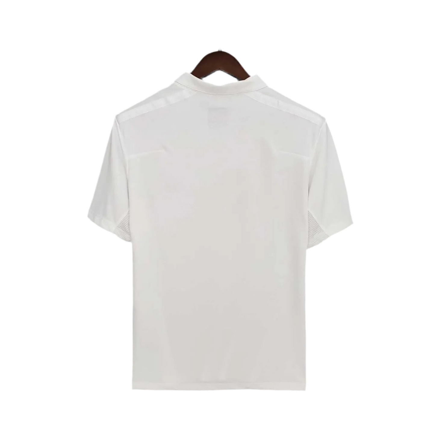 10/11 England Home kit