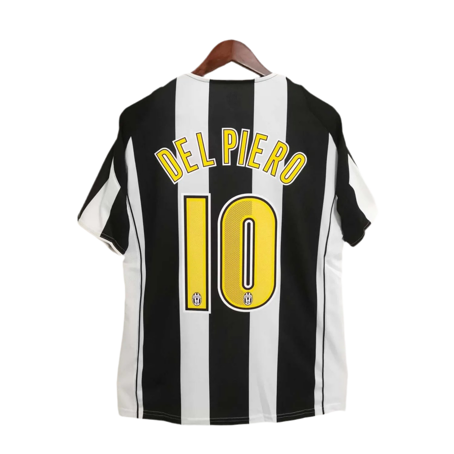04/05 Juventus Home kit