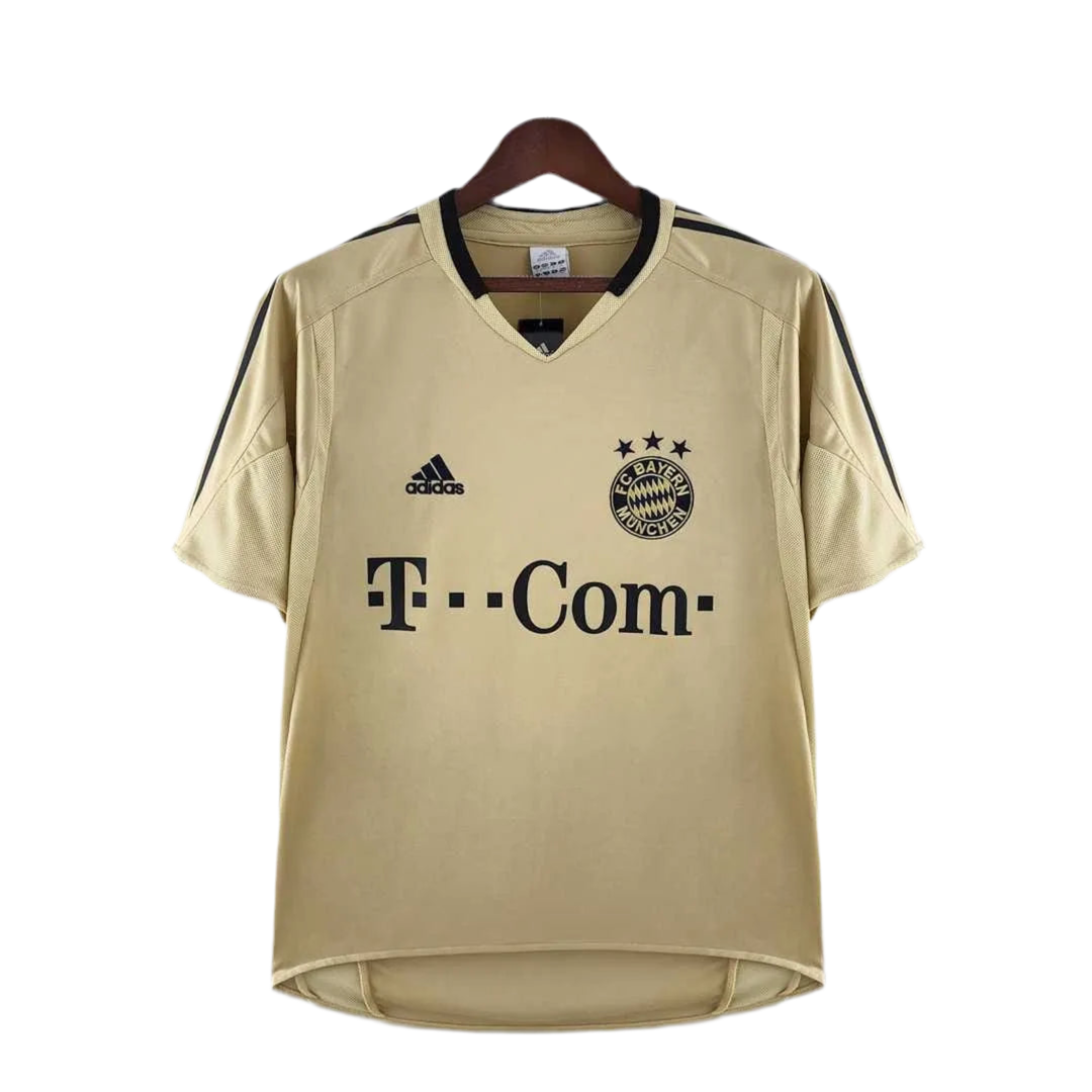 04/05 Bayern Munchen Away kit