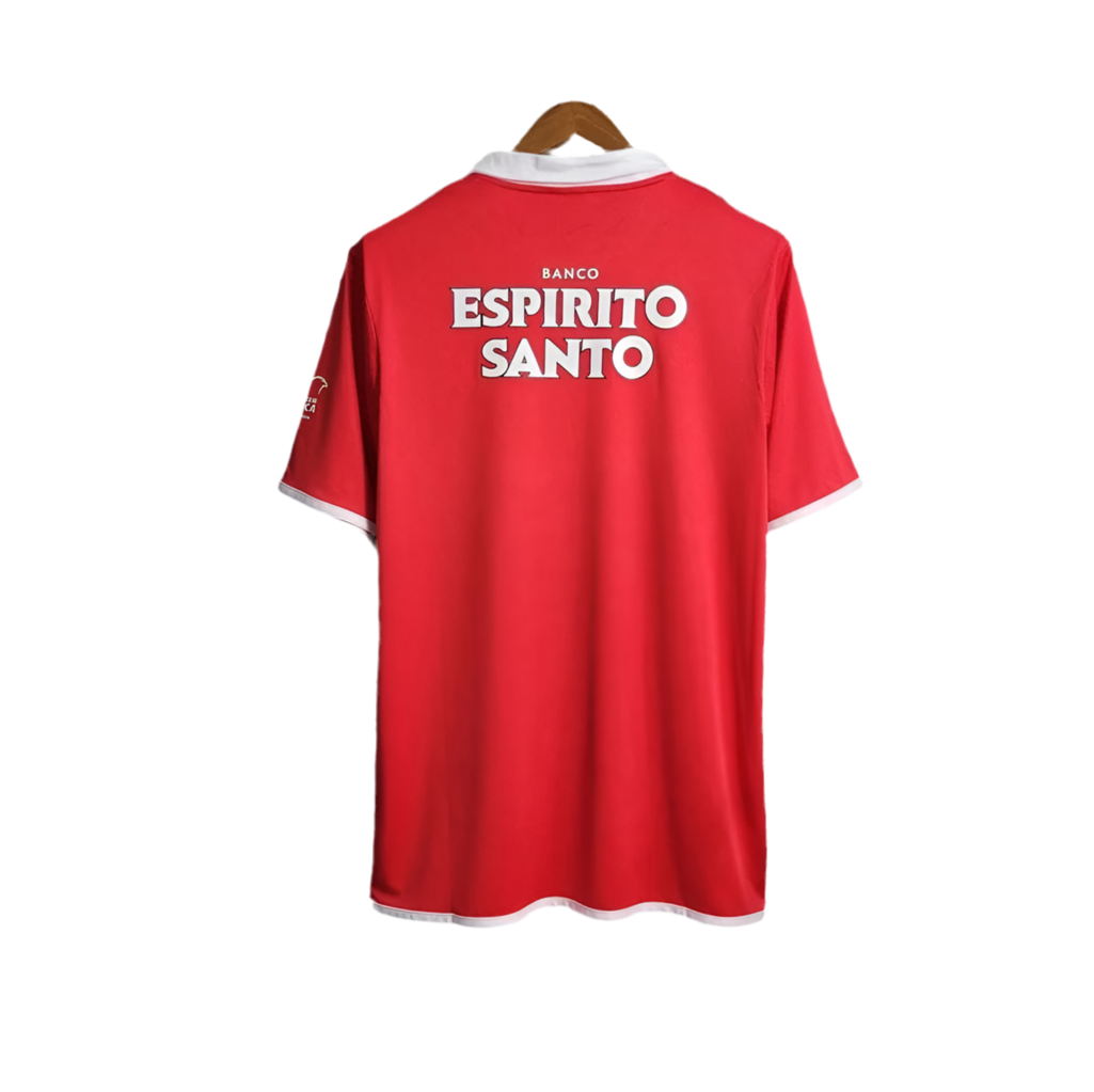 04/05 Benfica Away kit