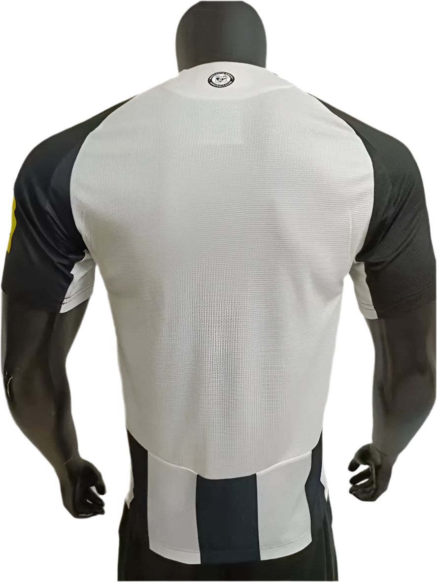 24/25 Newcastle Home kit (player version)