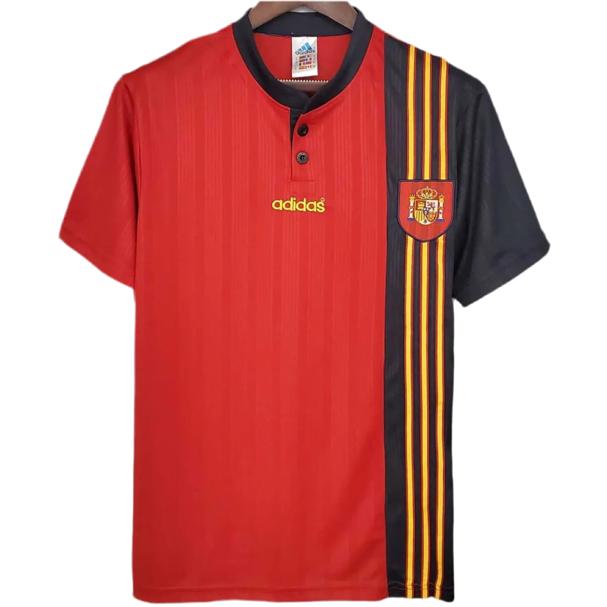 96/97 Spain Home kit