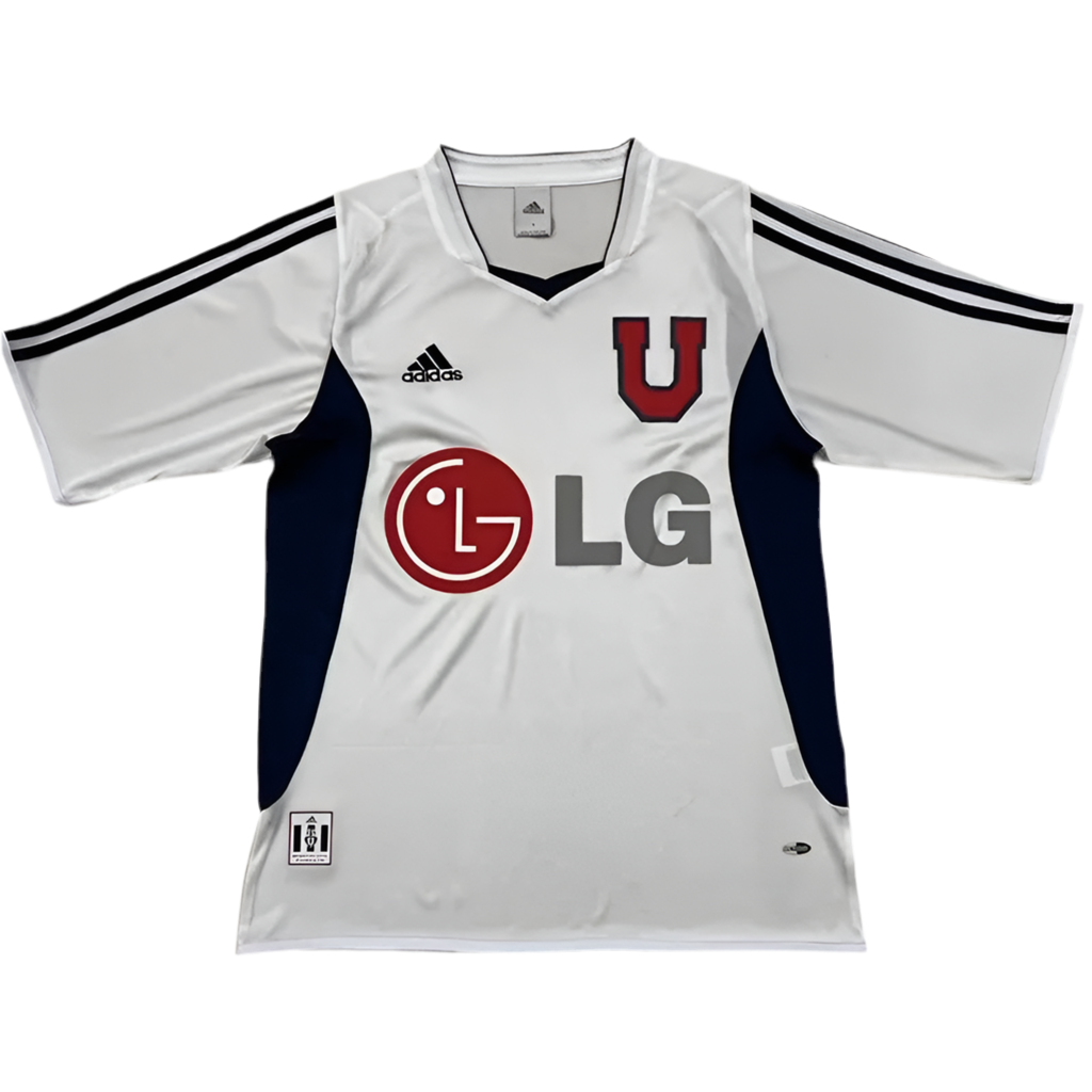 03/04 Universidad de Chile Away kit