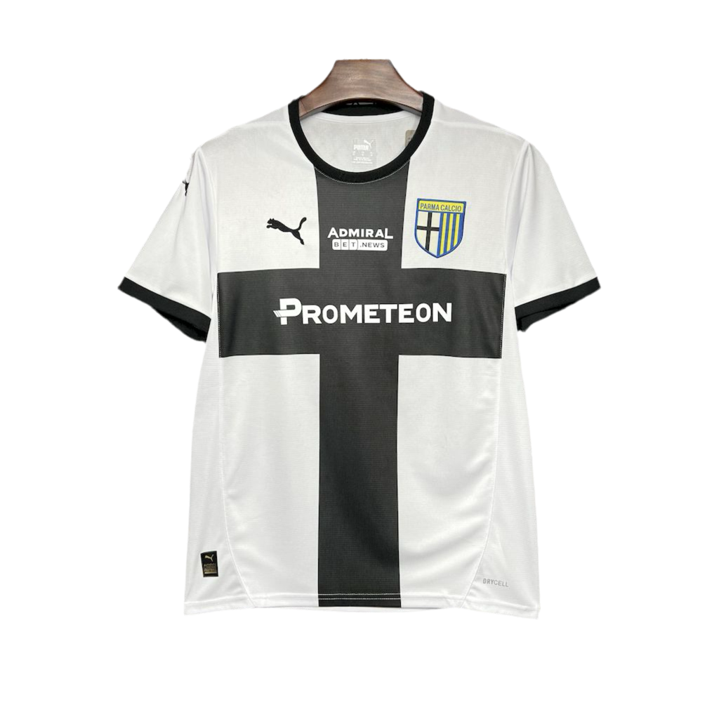 24/25 Parma Home kit