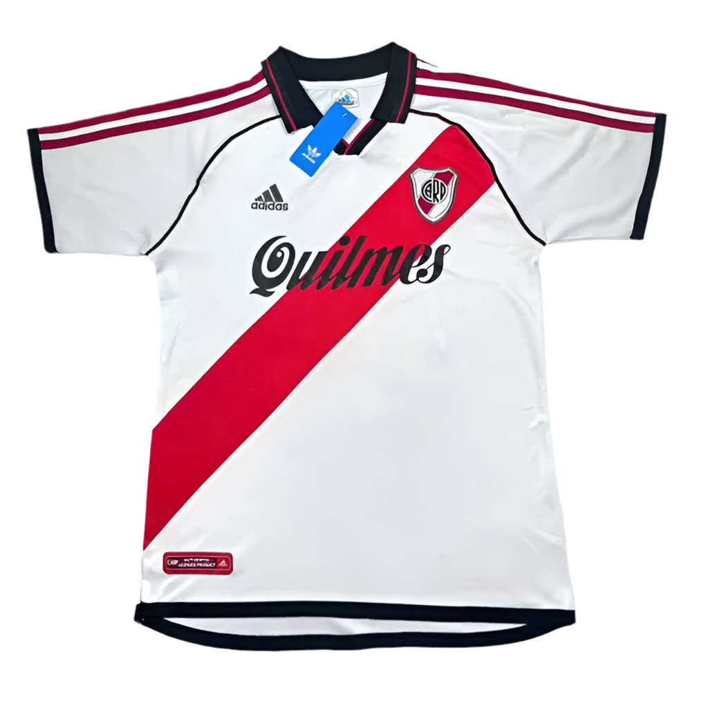 00/01 River Plate Home kit