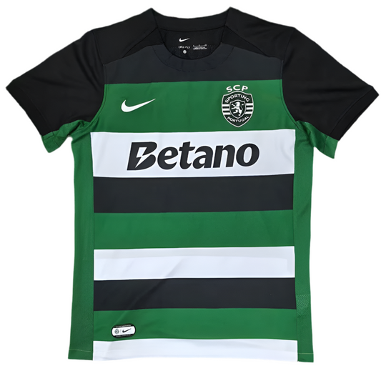 24/25 Sporting CP Home kit