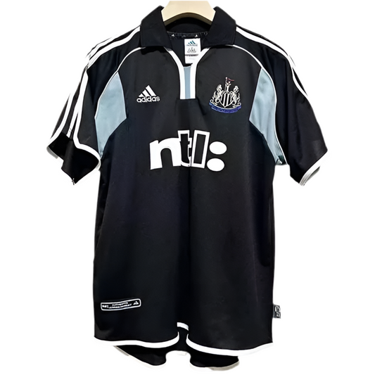 00/01 Newcastle Away kit