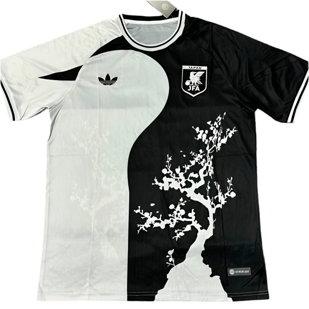 24/25 Japan Special Black and White kit