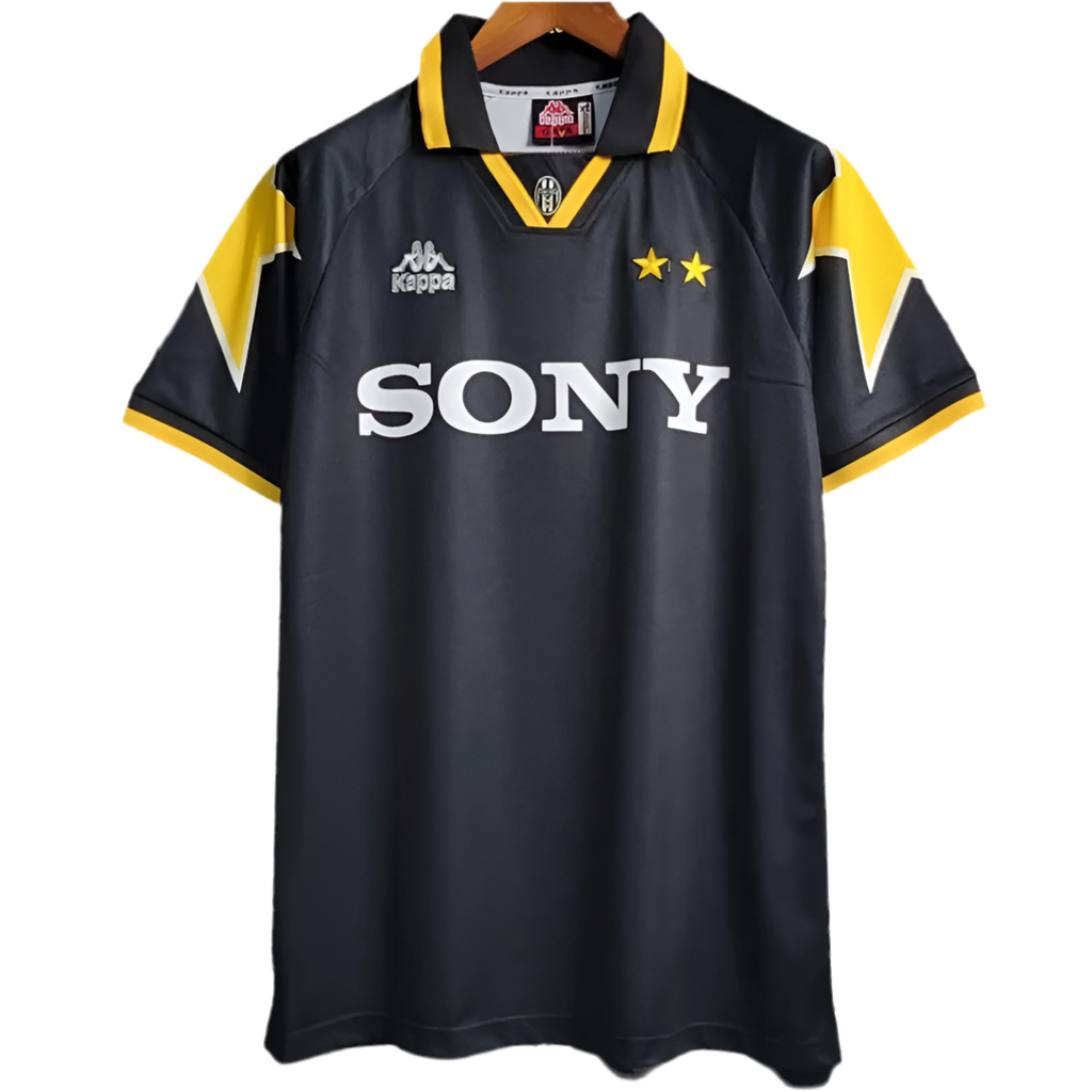 95/96 Juventus Third kit