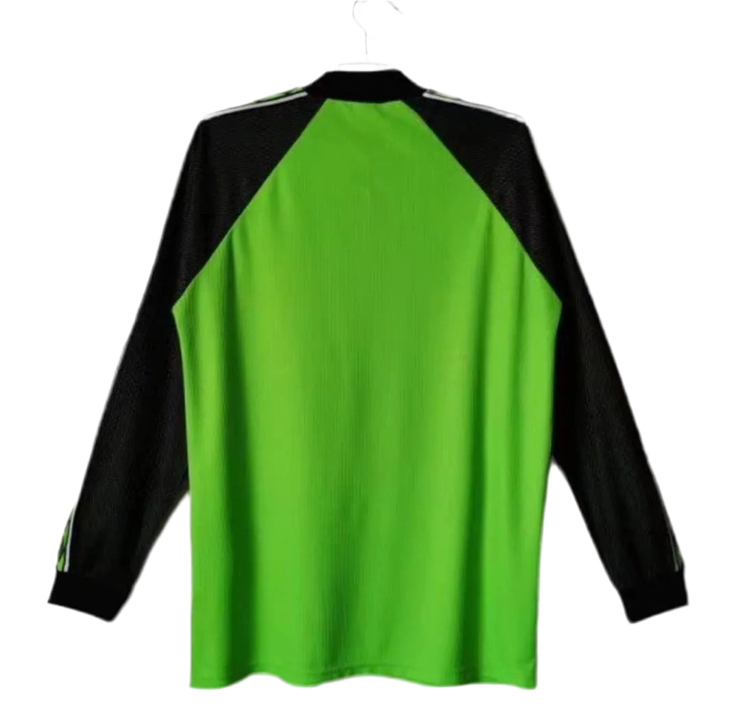 98/00 Manchester United Goalkeeper kit