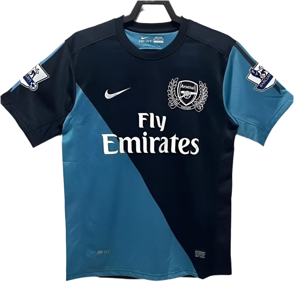 11/12 Arsenal Away kit