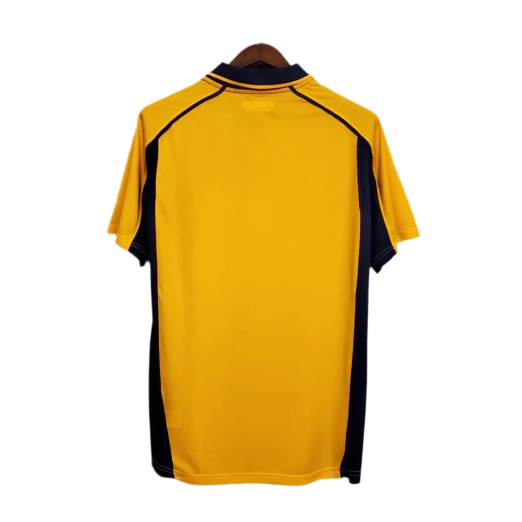 00/01 Liverpool Away kit