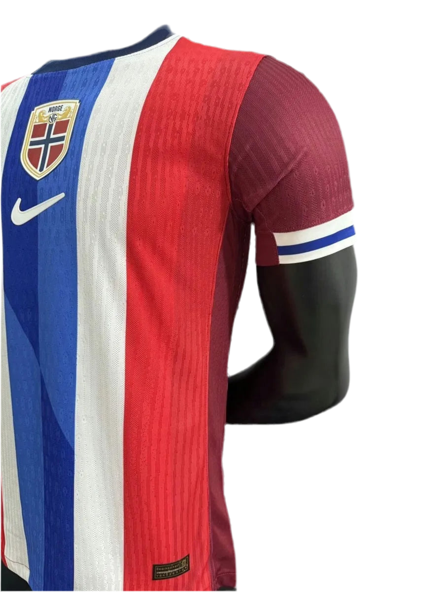 24/25 Norway Home kit (player version)