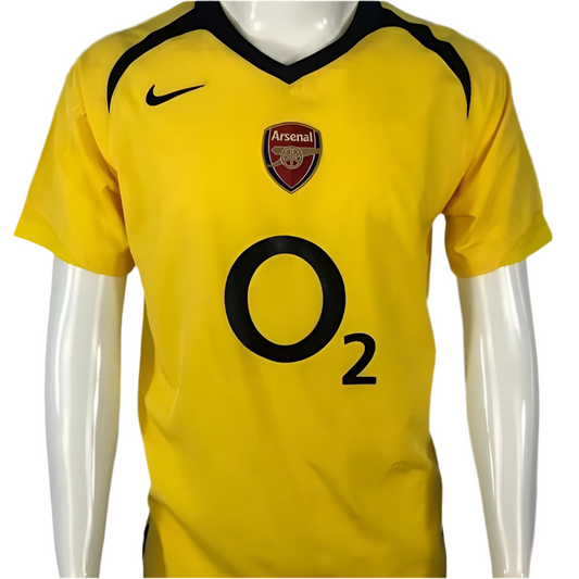 05/06 Arsenal Away kit