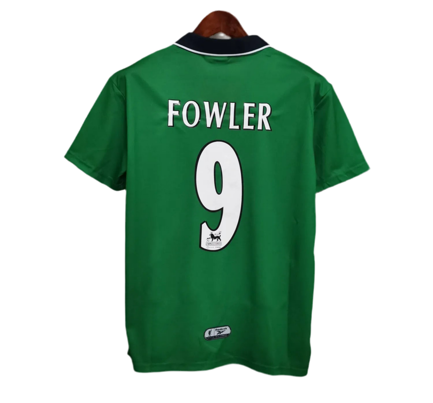 99/00 Liverpool Away kit
