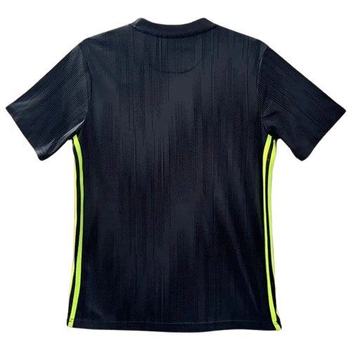 18/19 Juventus Third kit