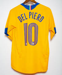 05/06 Juventus Third kit