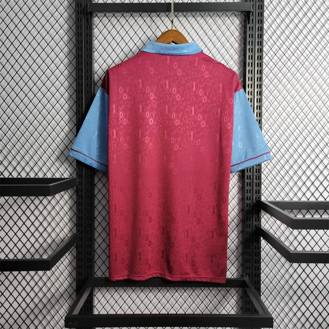 96/97 West Ham Home kit