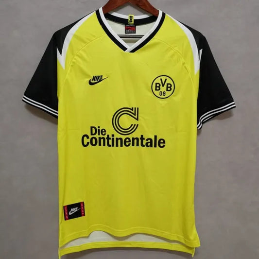 95/96 Borussia Dortmund Home kit