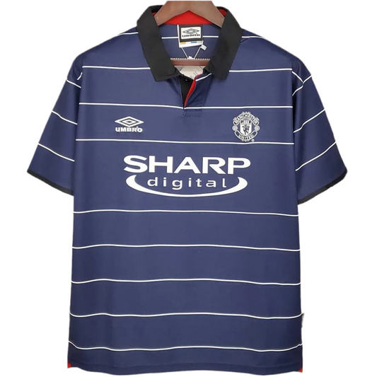 99/00 Manchester United Away kit