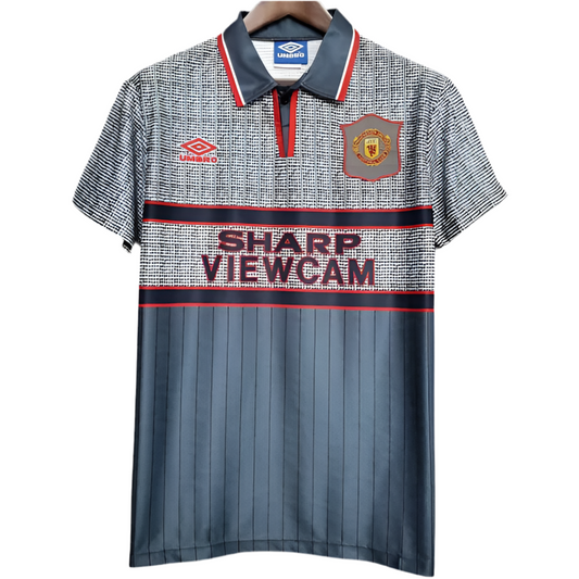 95/96 Manchester United Away kit