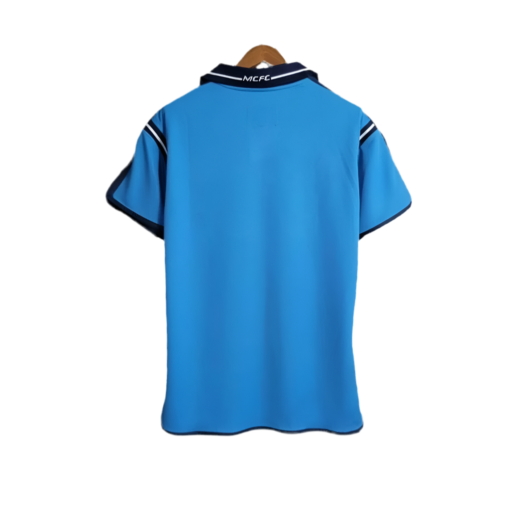 01/02 Manchester City Home kit