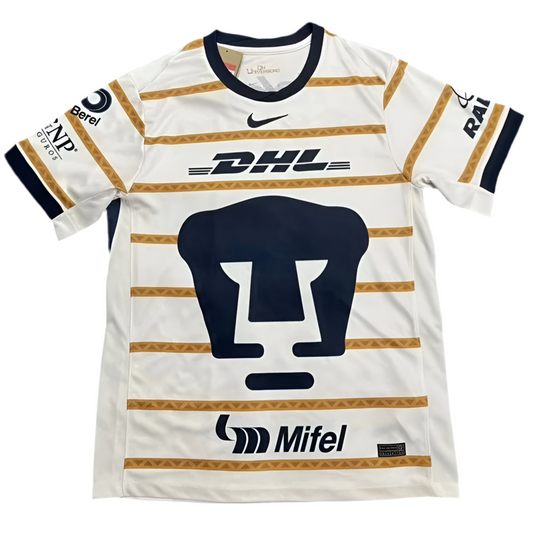 24/25 Pumas UNAM Home kit