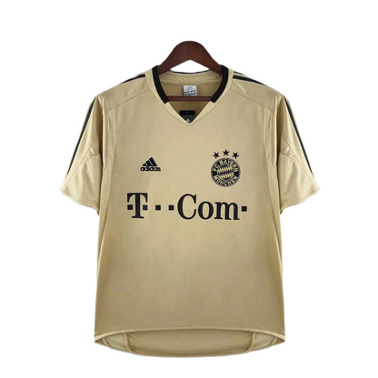 04/05 Bayern Munchen Away kit