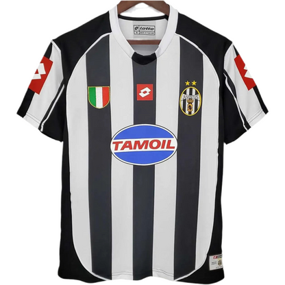 02/03 Juventus Home kit