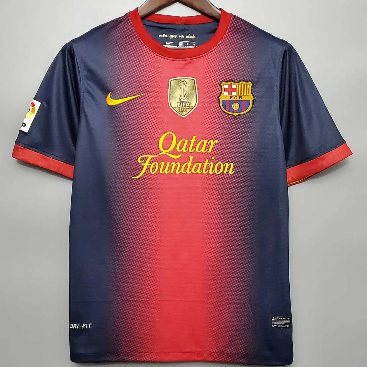 12/13 FC Barcelona Home kit