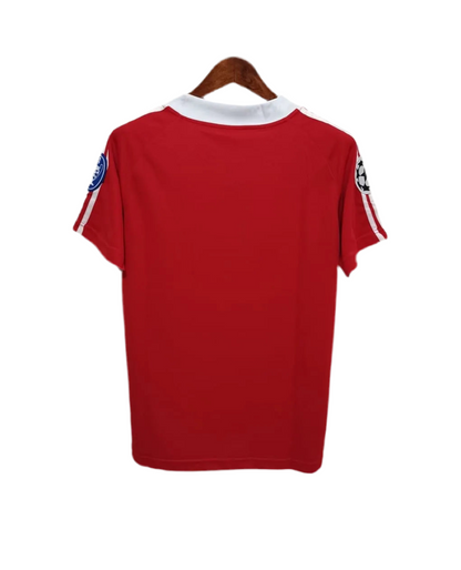 01/02 Bayern Munchen Home kit