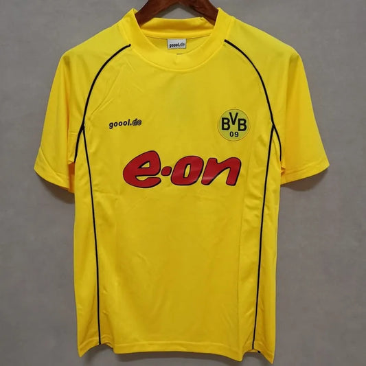 04/05 Borussia Dortmund Home kit