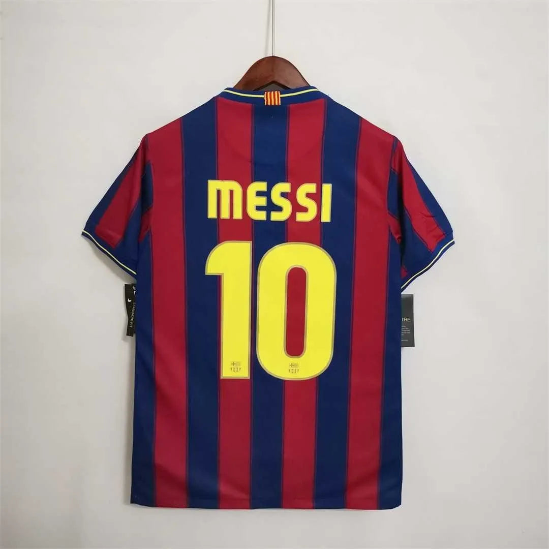 09/10 FC Barcelona Home kit