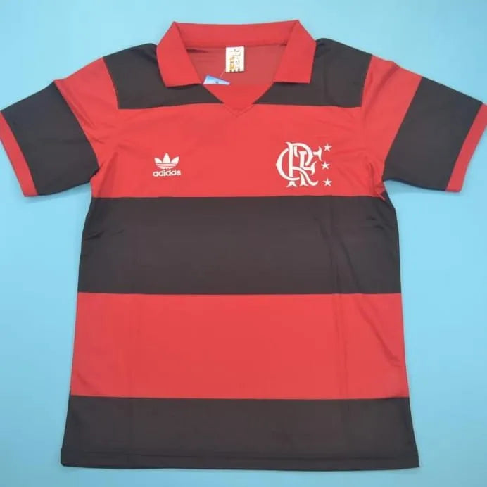 82/83  Flamengo Home kit