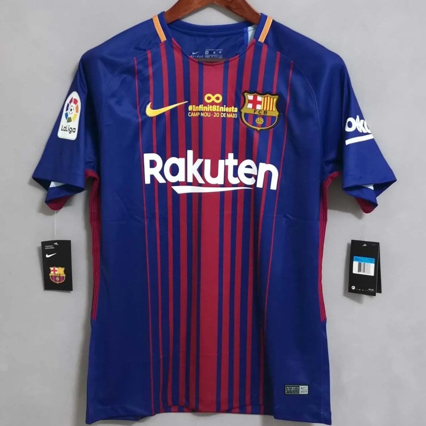 17/18 FC Barcelona Home kit