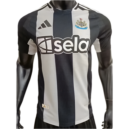 24/25 Newcastle Home kit (player version)