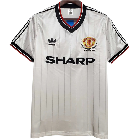 82/83 Manchester United Away kit