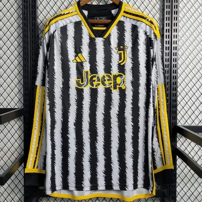 23/24 Juventus Home kit (fan version)