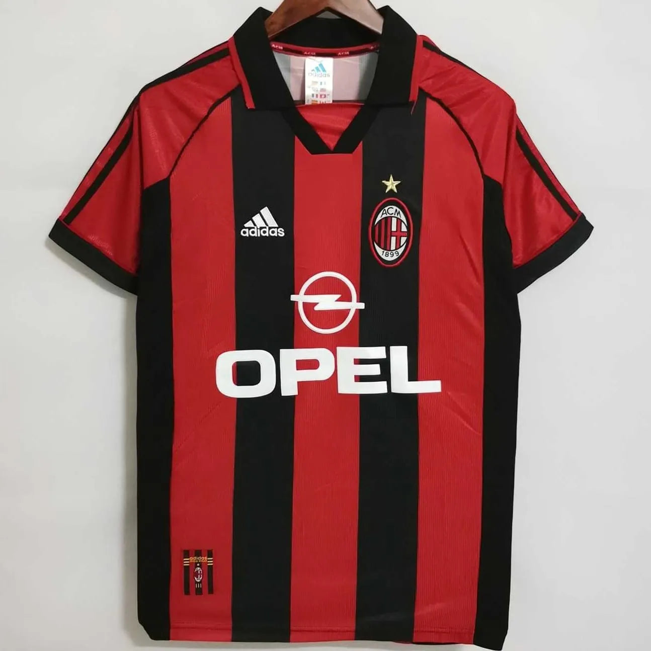 98/99 AC Milan Home kit