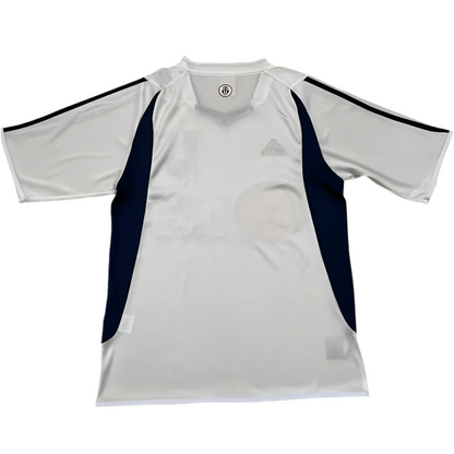 03/04 Universidad de Chile Away kit