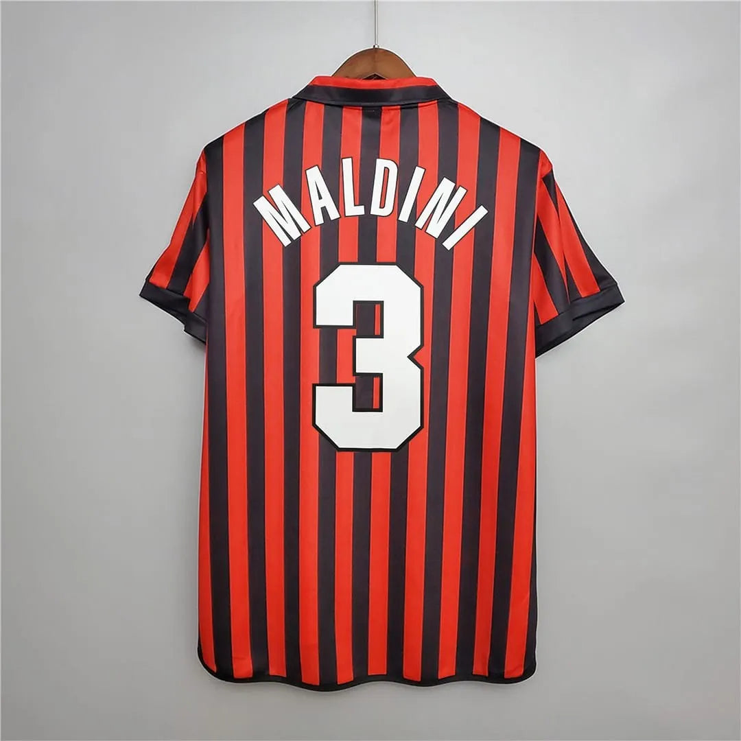 99/00 AC Milan Home kit