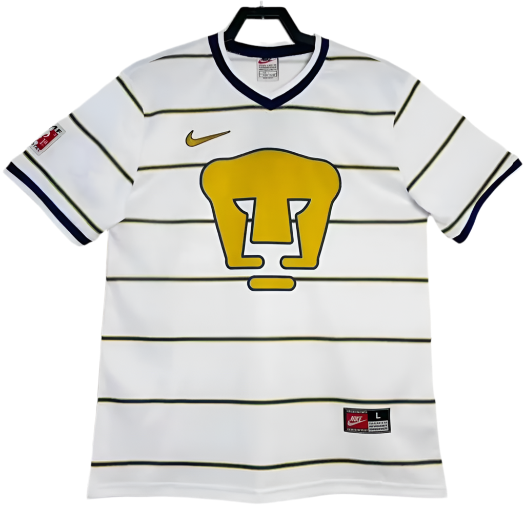 1997/98 Pumas UNAM Away kit