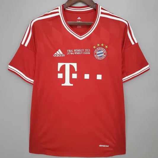 13/14 Bayern Munchen Home kit