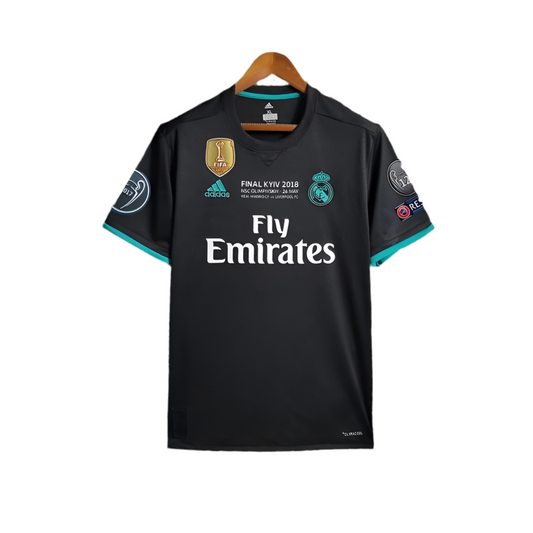 17/18 Real Madrid Away kit