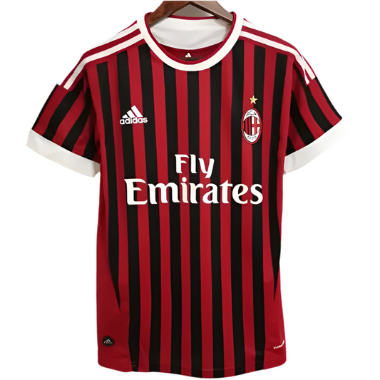 11/12 AC MIlan Home kit
