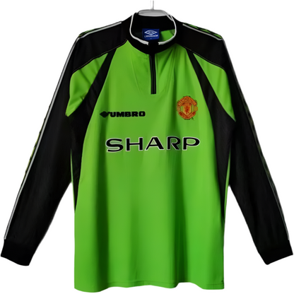 98/00 Manchester United Goalkeeper kit