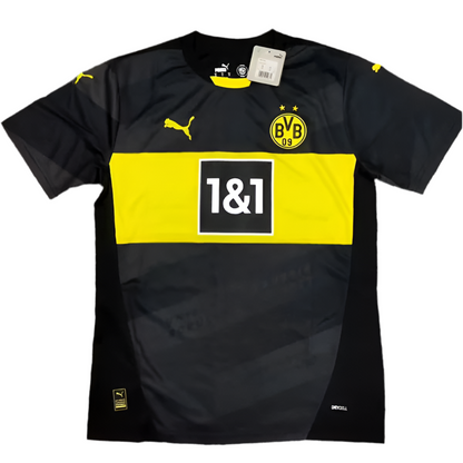 24/25 Borussia Dormund Away kit